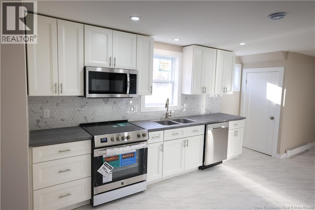 550 Salisbury Road, Moncton, New Brunswick  E1E 1B8 - Photo 10 - NB129945
