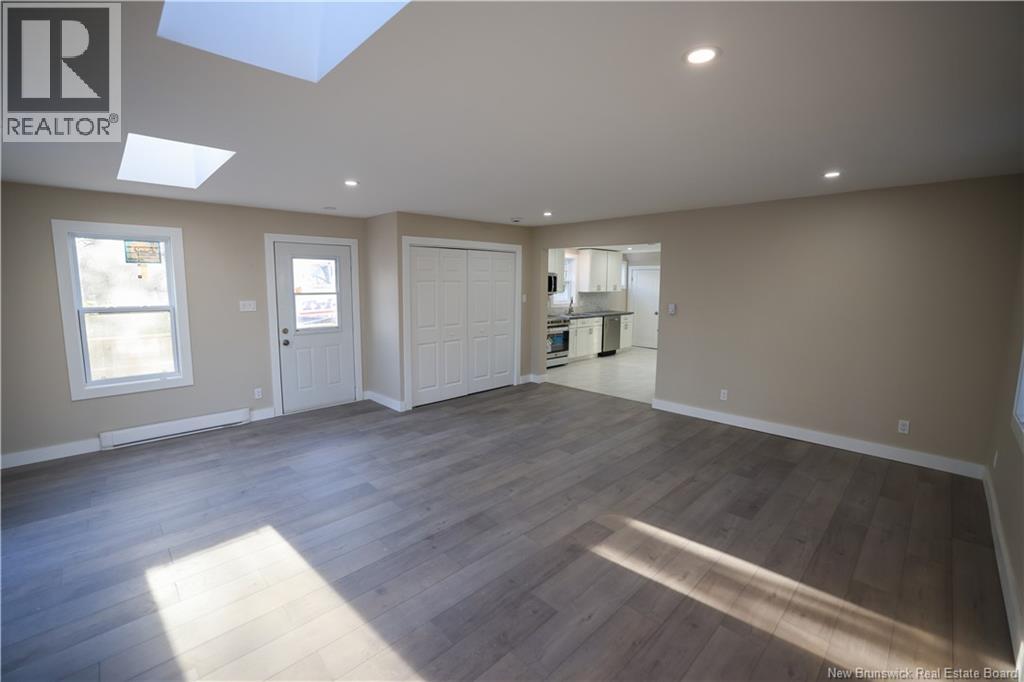 550 Salisbury Road, Moncton, New Brunswick  E1E 1B8 - Photo 5 - NB129945