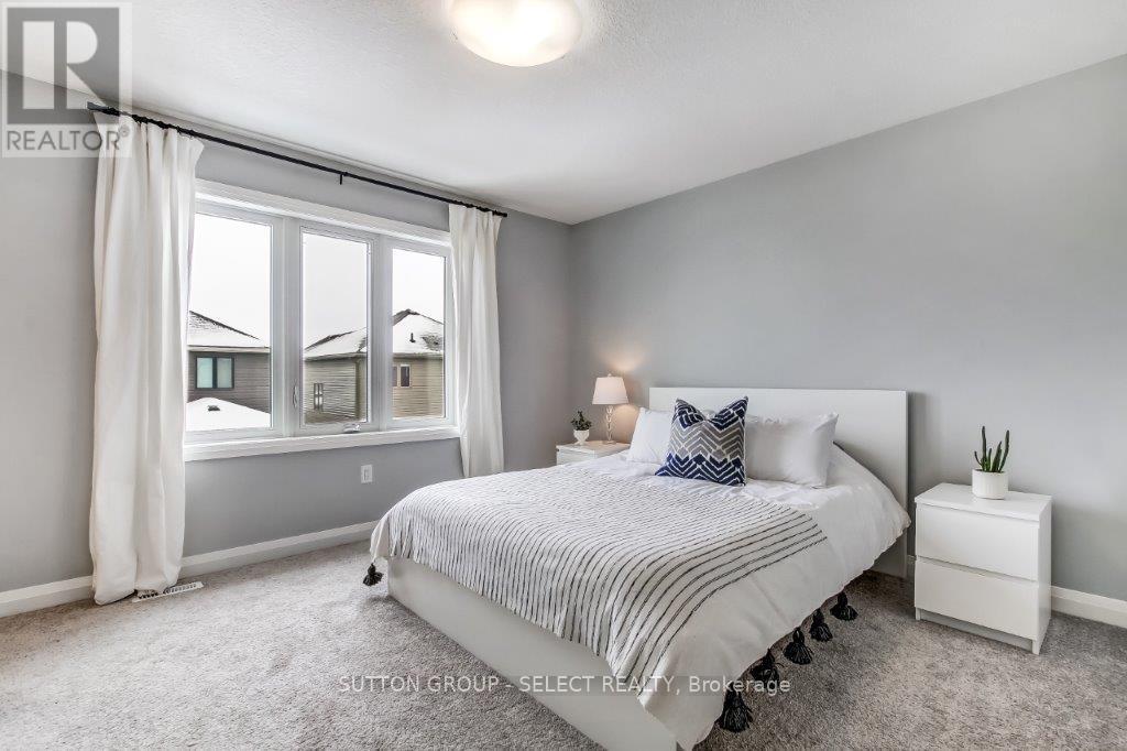 3 - 1 Miller Drive, Lucan Biddulph, Ontario  N0M 2J0 - Photo 18 - X12539302