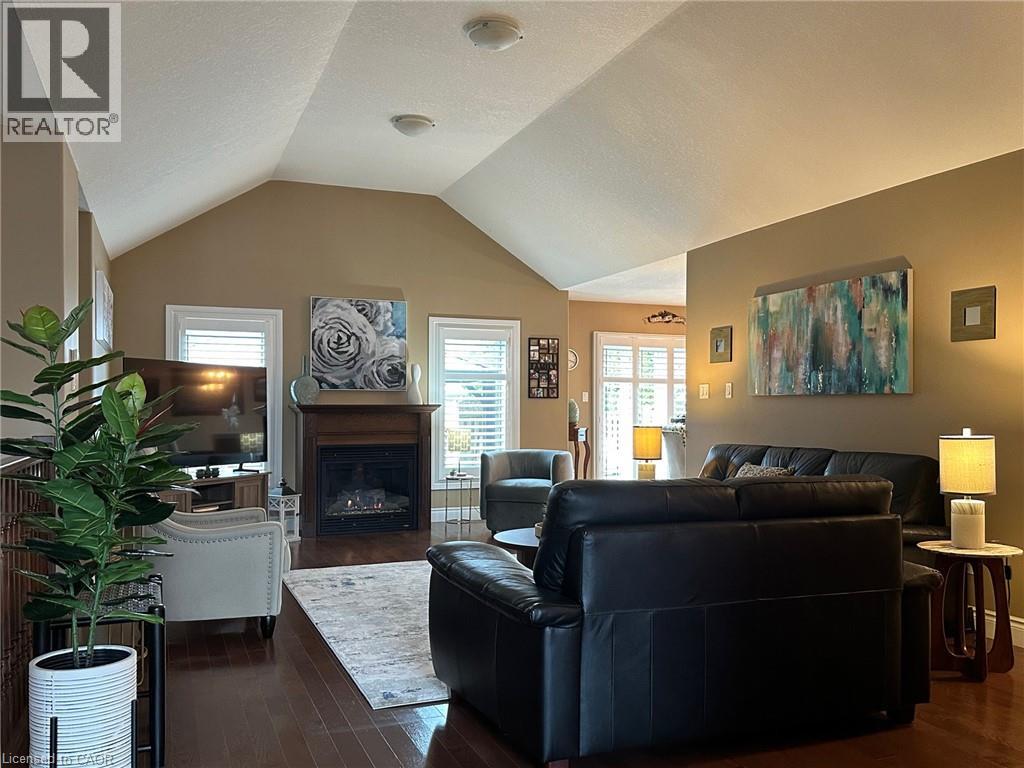 108 Willowdale Crescent, Port Dover, Ontario  N0A 1N5 - Photo 7 - 40787396