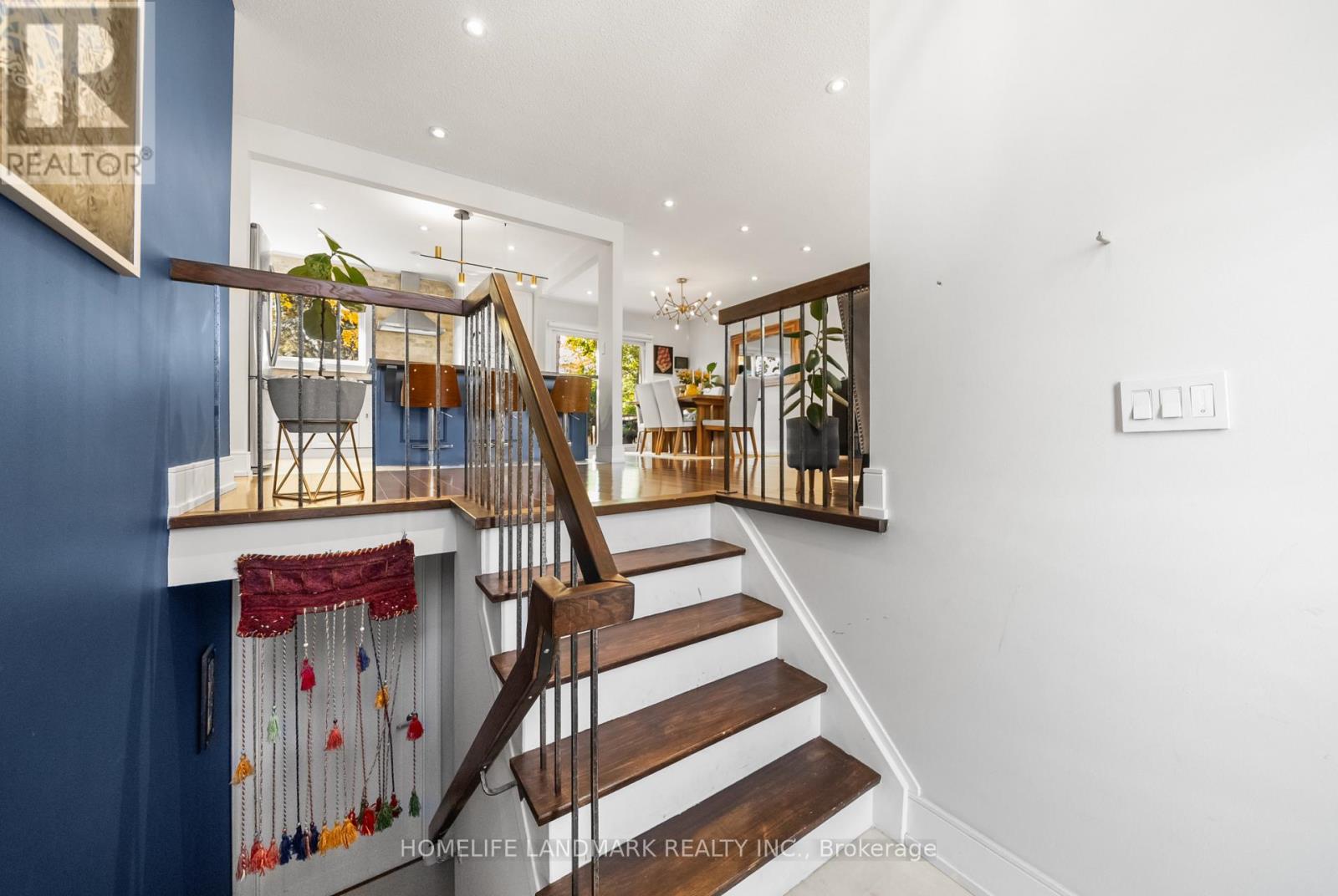 6 Drumern Crescent, Richmond Hill, Ontario  L4C 5H8 - Photo 19 - N12539826