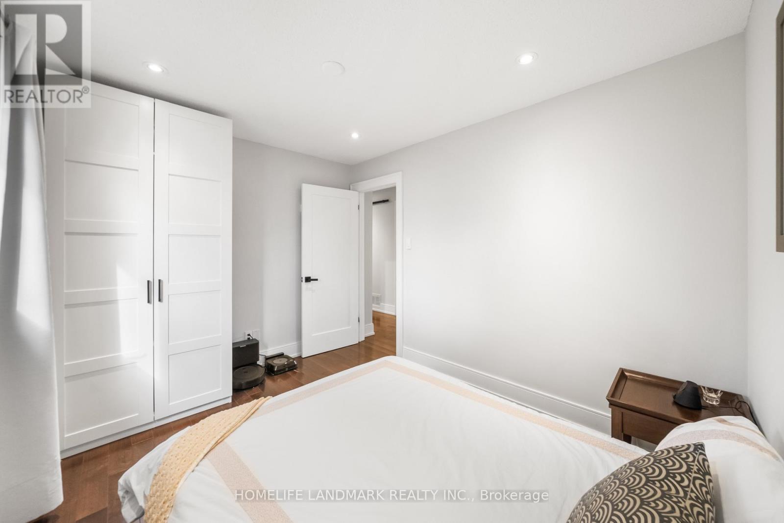 6 Drumern Crescent, Richmond Hill, Ontario  L4C 5H8 - Photo 23 - N12539826