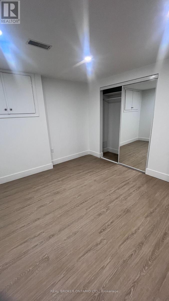 8 Rainsford Road, Markham, Ontario  L3P 6J5 - Photo 15 - N12539834