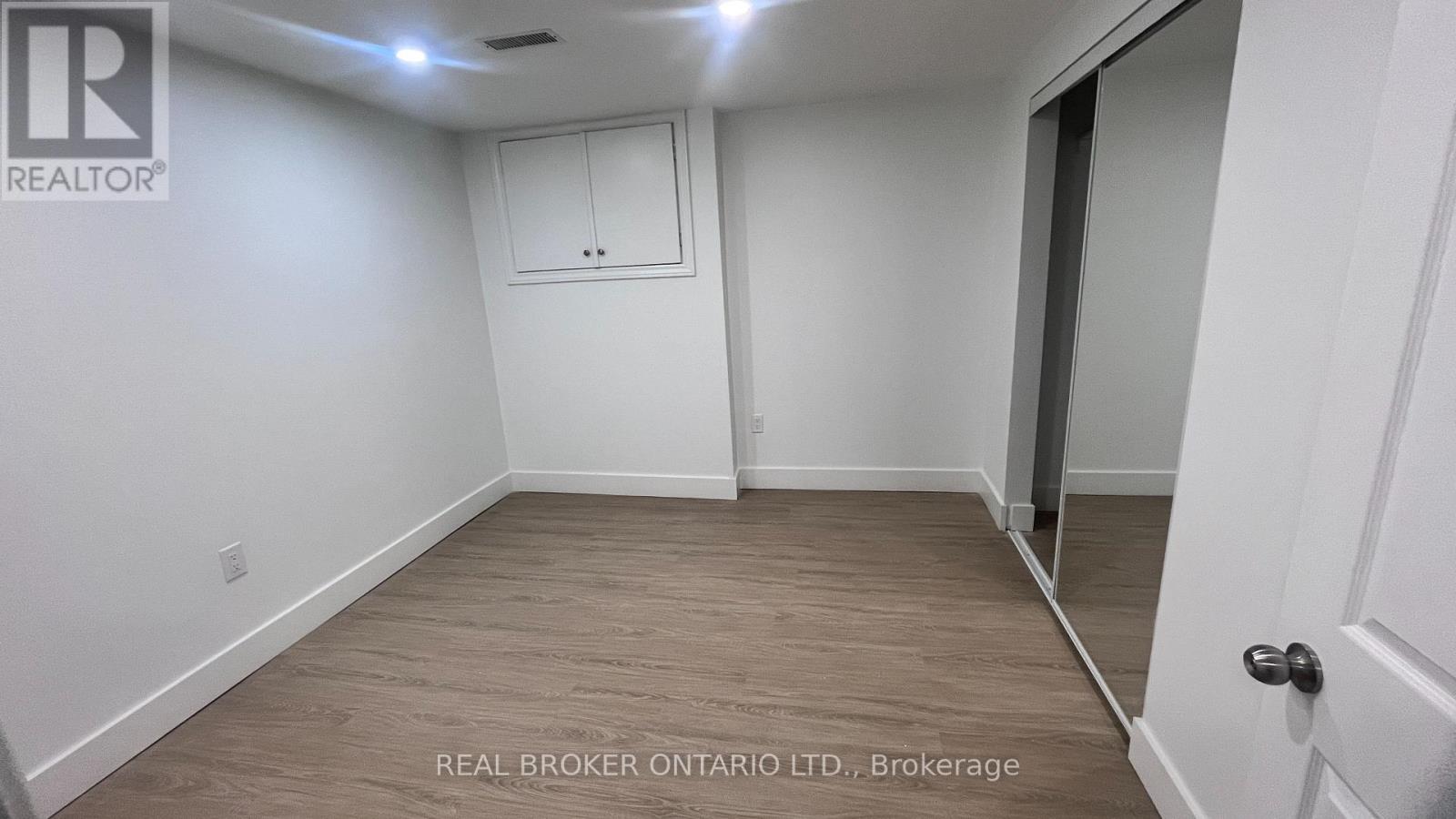 8 Rainsford Road, Markham, Ontario  L3P 6J5 - Photo 18 - N12539834