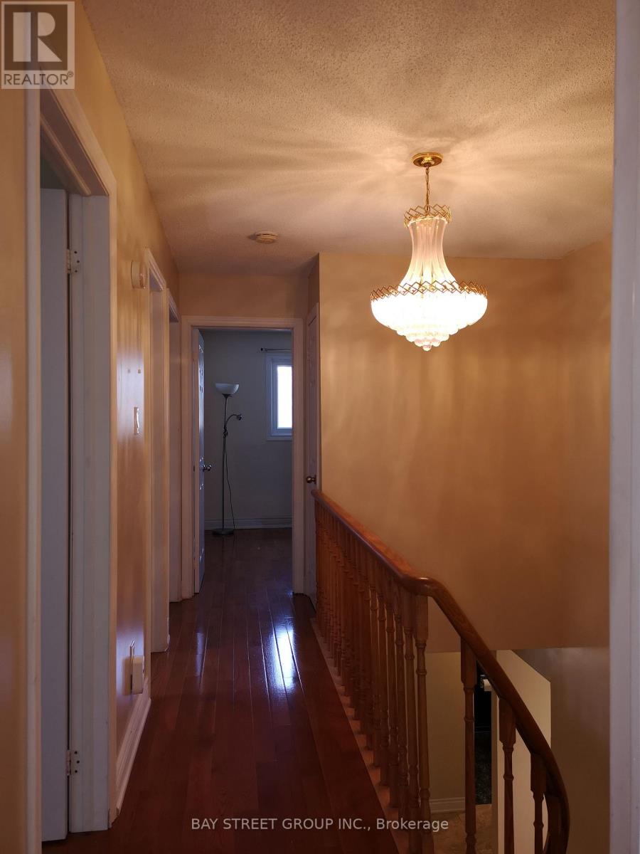 Main - 3 Feltham Road, Markham, Ontario  L3P 6T2 - Photo 15 - N12539850