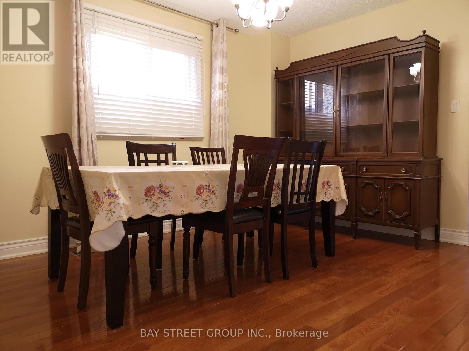 Main - 3 Feltham Road, Markham, Ontario  L3P 6T2 - Photo 5 - N12539850