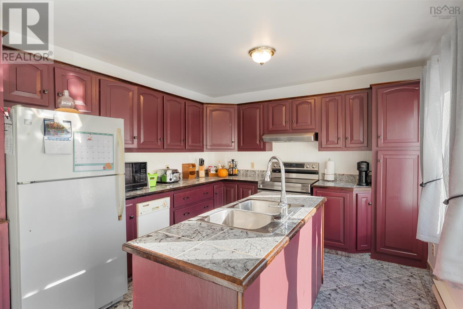 35 Pleasant Street, Digby, Nova Scotia  B0V 1A0 - Photo 7 - 202527595