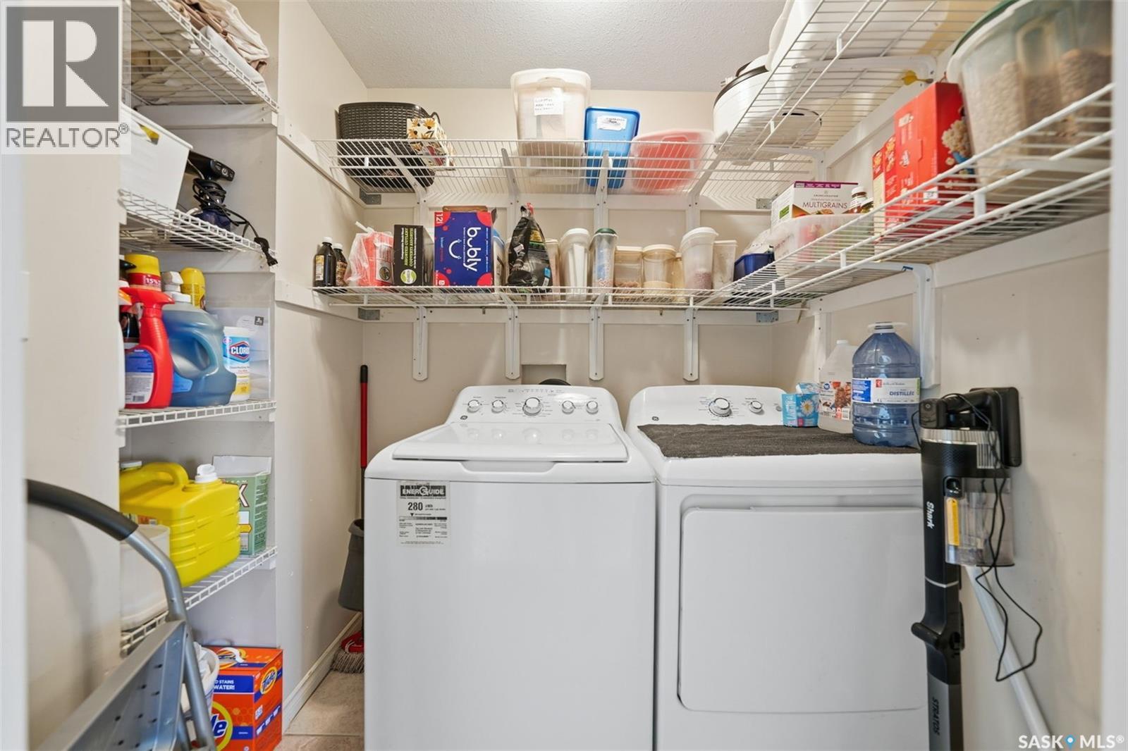 151 Kutz Crescent, Saskatoon, Saskatchewan  S7N 4S5 - Photo 11 - SK023960