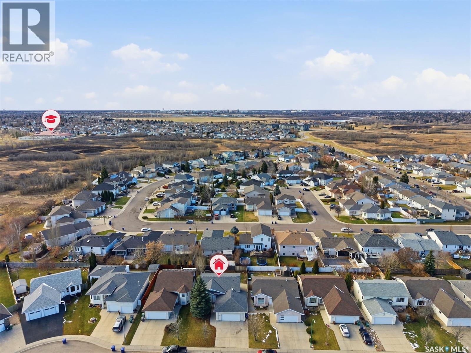 310 Carr Crescent, Saskatoon, Saskatchewan  S7S 1M3 - Photo 37 - SK023915