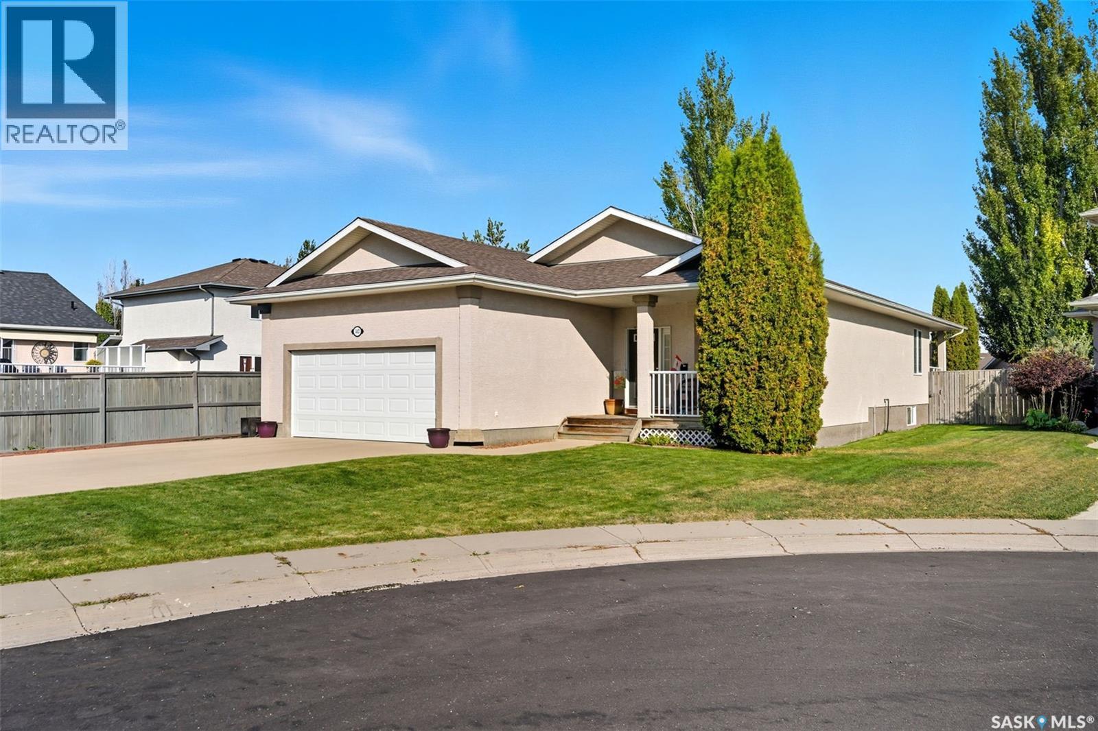 443 Blackburn Terrace, Saskatoon, Saskatchewan  S7V 1E8 - Photo 2 - SK023914