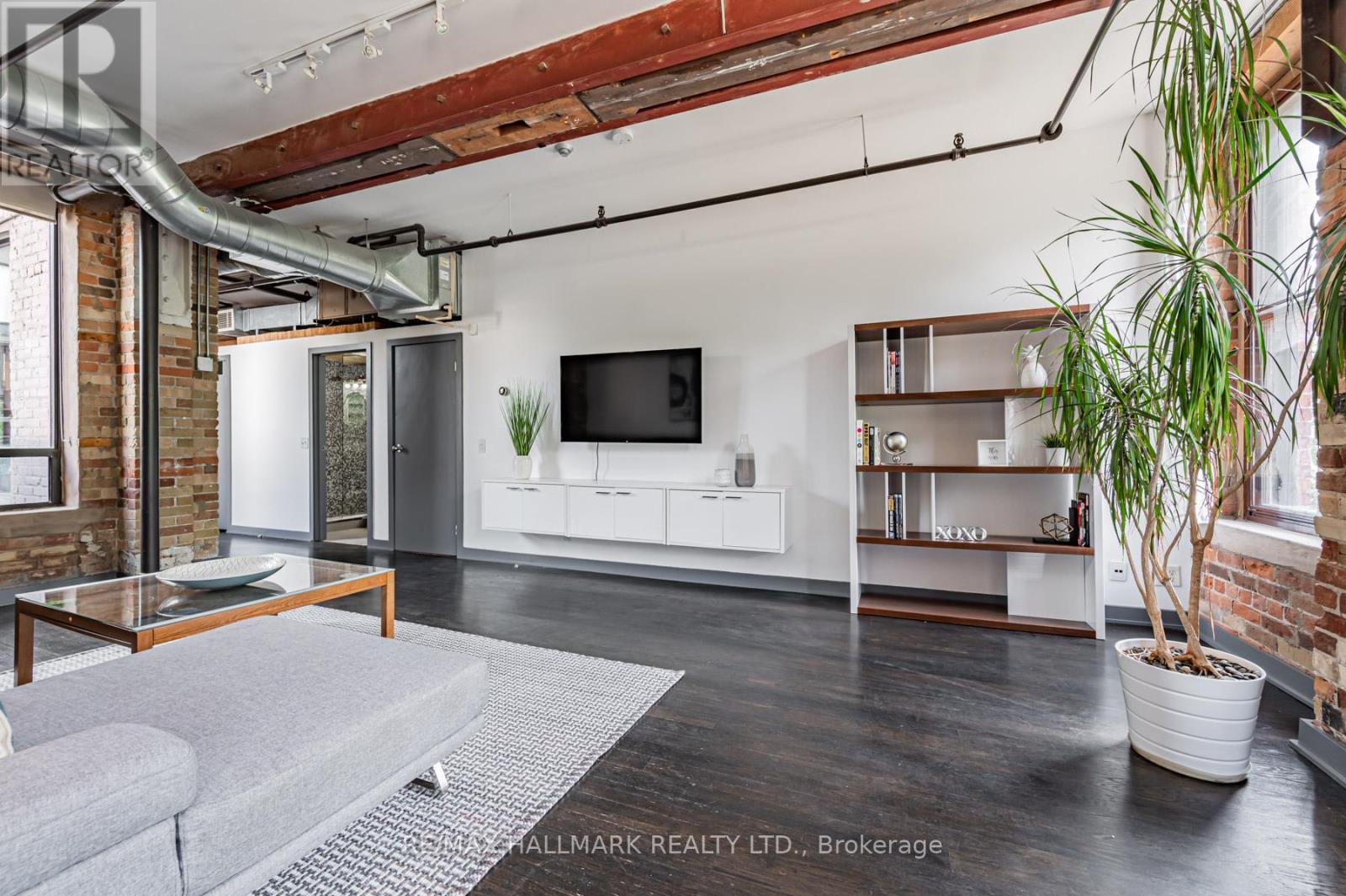 6 - 189 Queen Street E, Toronto, Ontario  M5A 1S2 - Photo 11 - C12539900