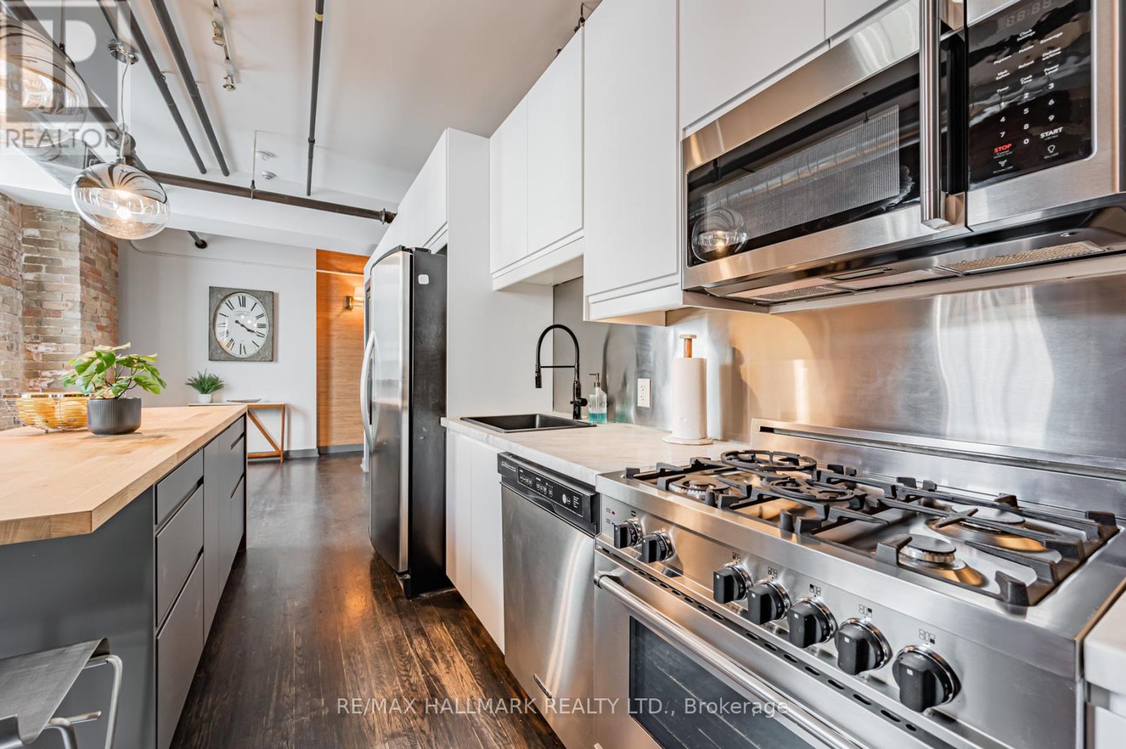 6 - 189 Queen Street E, Toronto, Ontario  M5A 1S2 - Photo 7 - C12539900