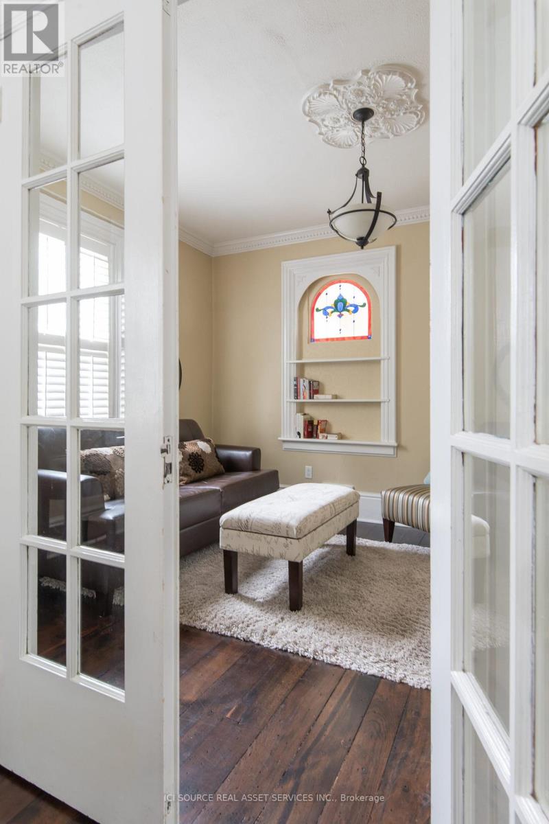 455 Nelson Avenue, Burlington, Ontario  L7S 1N3 - Photo 11 - W12539884