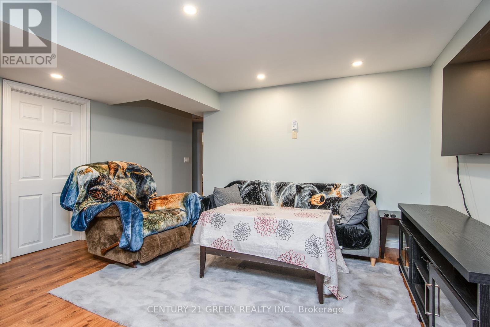 57 Hannon Crescent, Hamilton, Ontario  L0R 1P0 - Photo 37 - X12539830