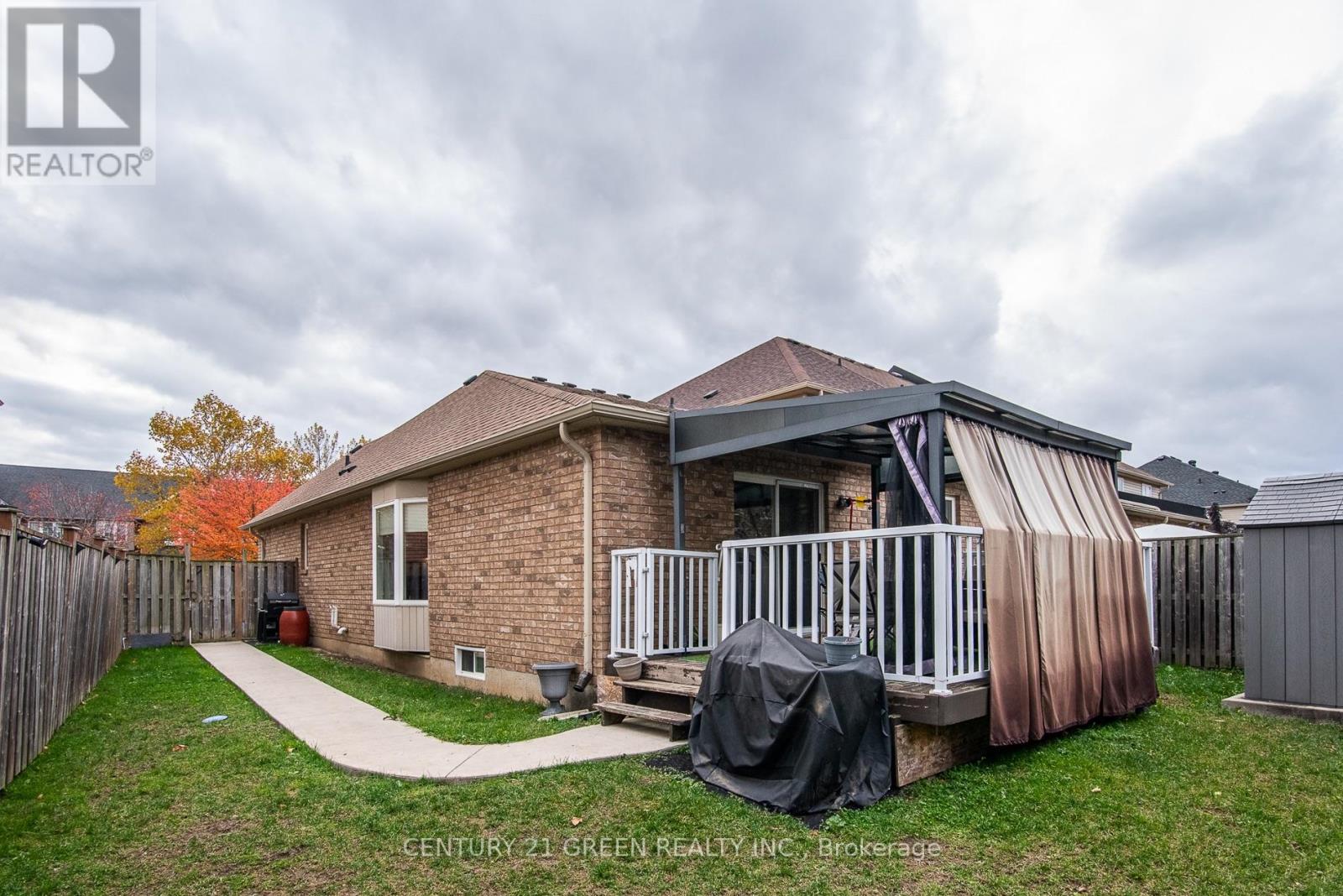 57 Hannon Crescent, Hamilton, Ontario  L0R 1P0 - Photo 5 - X12539830
