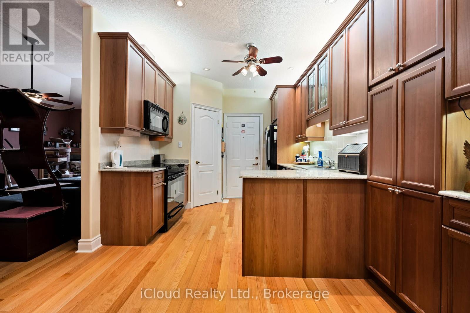 116 Ridge Road, Guelph/eramosa, Ontario  N0B 2K0 - Photo 9 - X12539866