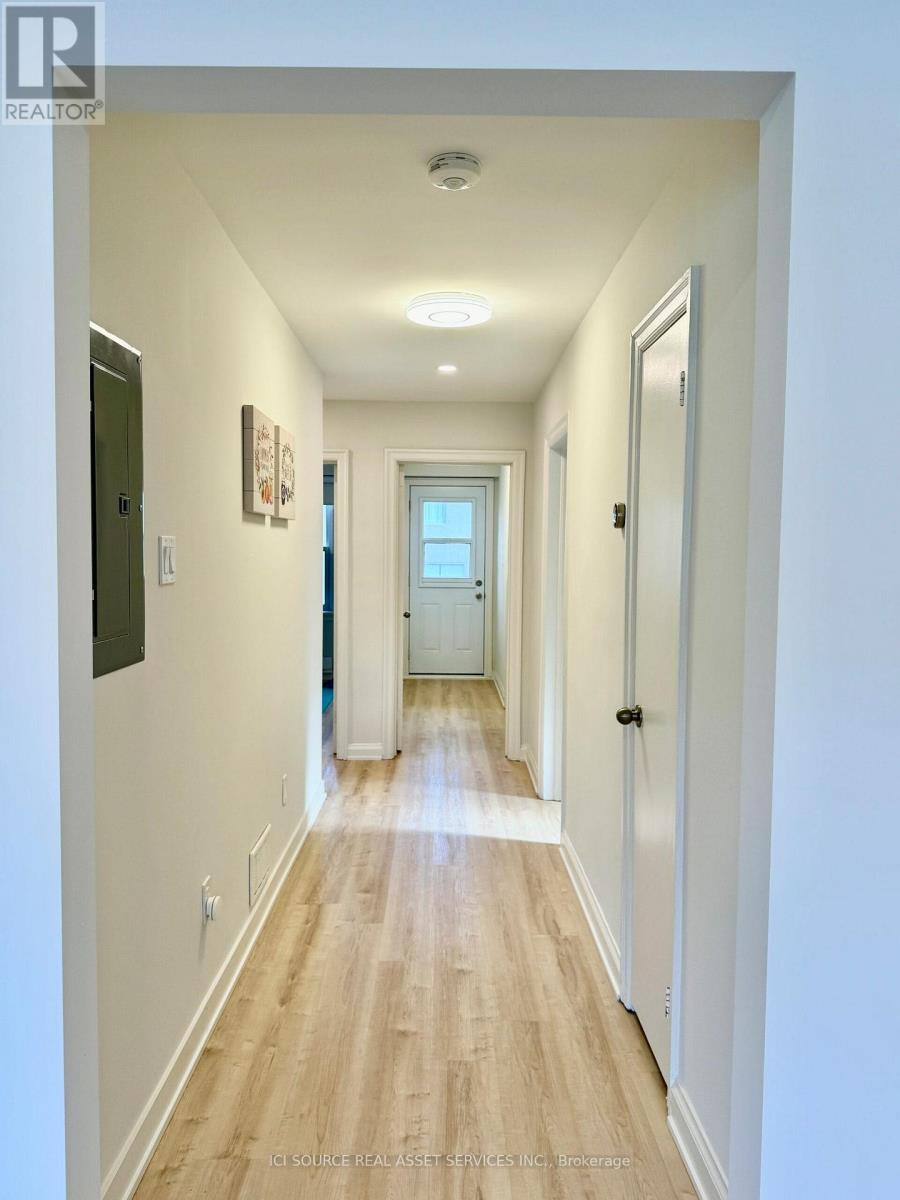 Main Fl - 295 Kirchoffer Avenue, Ottawa, Ontario  K2A 1Y1 - Photo 5 - X12539888