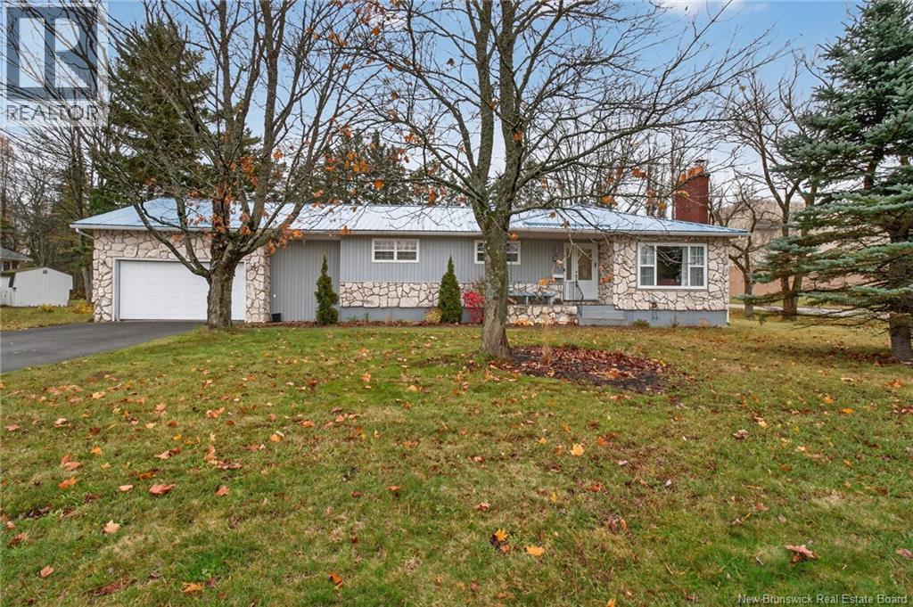 53 Vista, Moncton, New Brunswick  E1A 4L6 - Photo 30 - NB130041