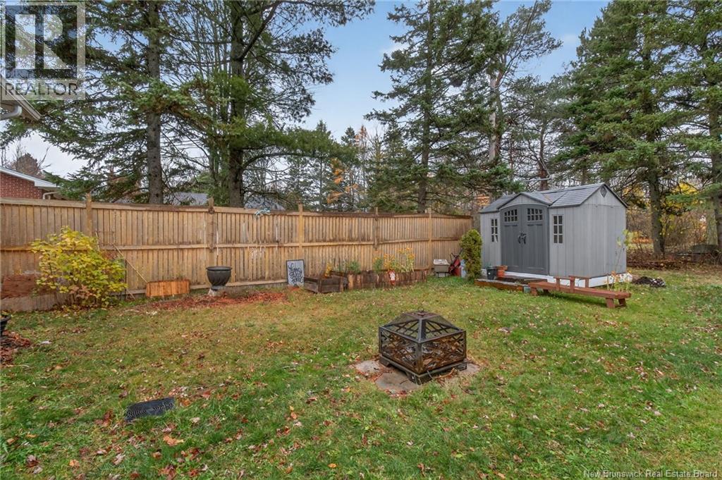 53 Vista, Moncton, New Brunswick  E1A 4L6 - Photo 38 - NB130041