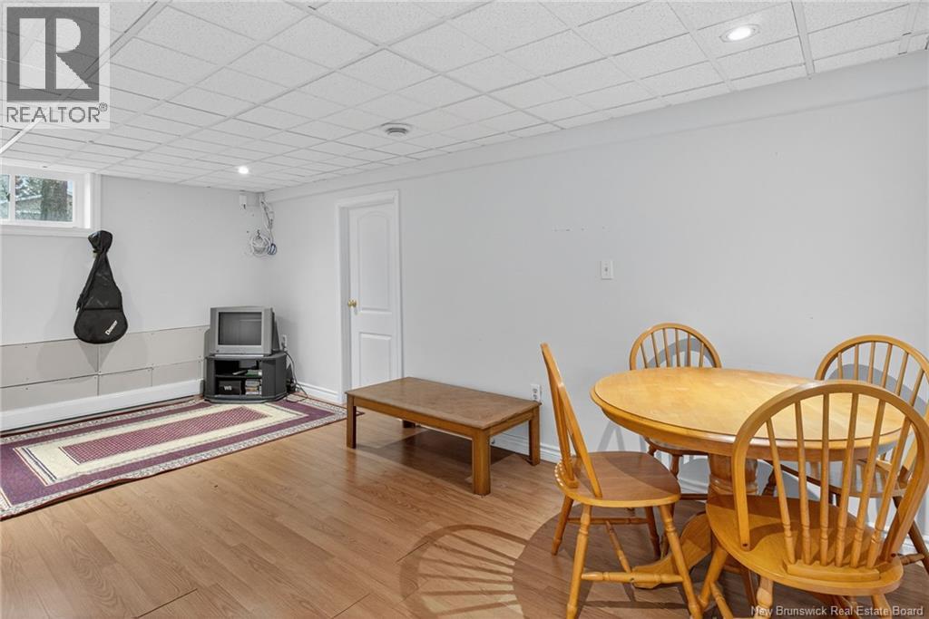 53 Vista, Moncton, New Brunswick  E1A 4L6 - Photo 19 - NB130041