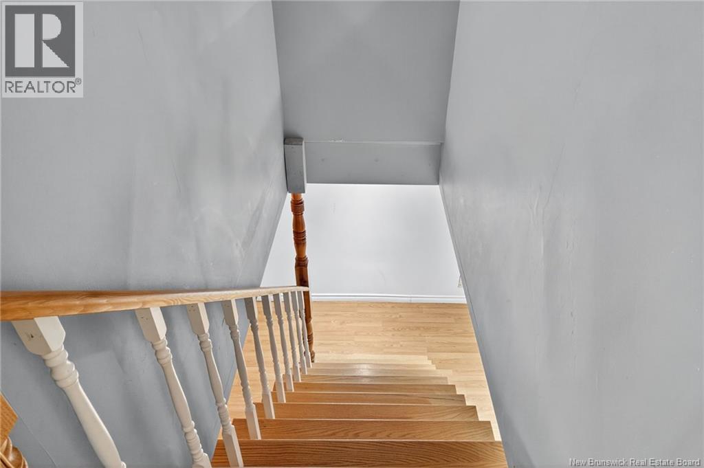 53 Vista, Moncton, New Brunswick  E1A 4L6 - Photo 16 - NB130041