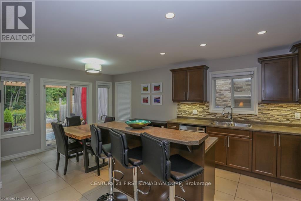 1162 Smither Road, London North, Ontario  N6G 5R8 - Photo 10 - X12539956