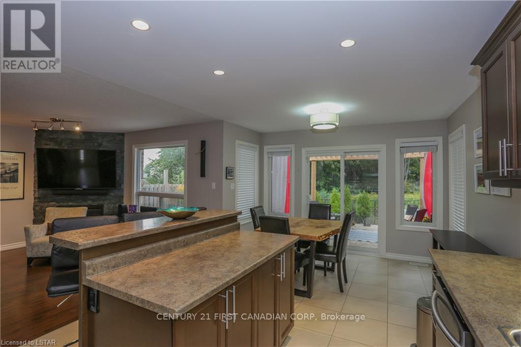 1162 Smither Road, London North, Ontario  N6G 5R8 - Photo 7 - X12539956