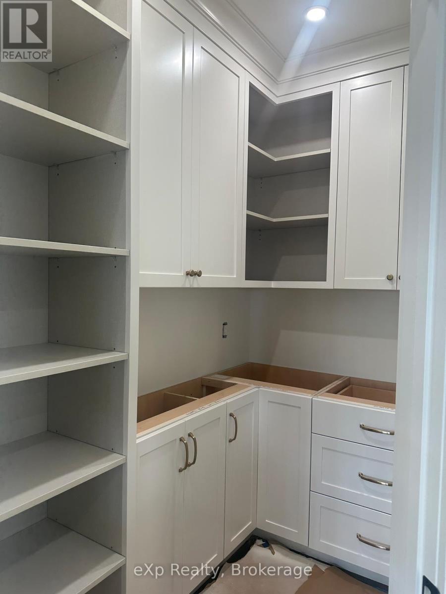 1036 Walton Avenue N, North Perth, Ontario  N4W 3S2 - Photo 7 - X12456108