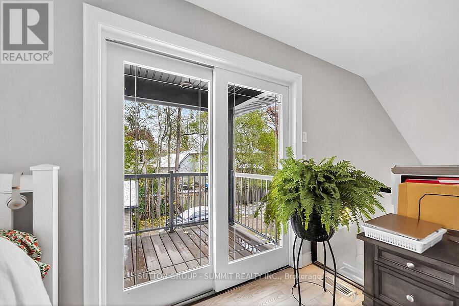 153 Blair Lane, Hamilton, Ontario  L9G 1B8 - Photo 14 - X12484208