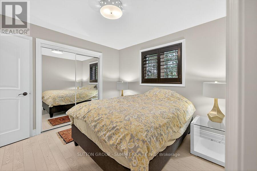 153 Blair Lane, Hamilton, Ontario  L9G 1B8 - Photo 17 - X12484208