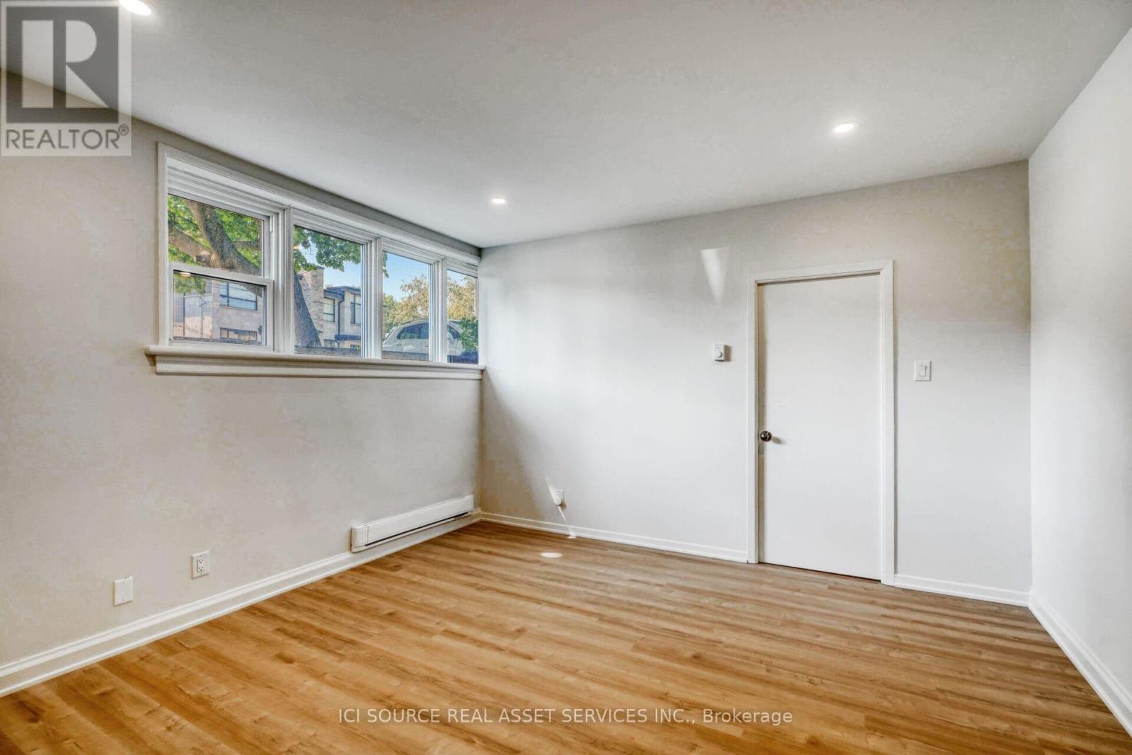 Basement - 295 Kirchoffer Avenue, Ottawa, Ontario  K2A 1Y1 - Photo 6 - X12539896