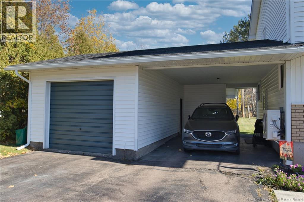 214 Mcallister Road, Riverview, New Brunswick  E1B 1T8 - Photo 5 - NB129906