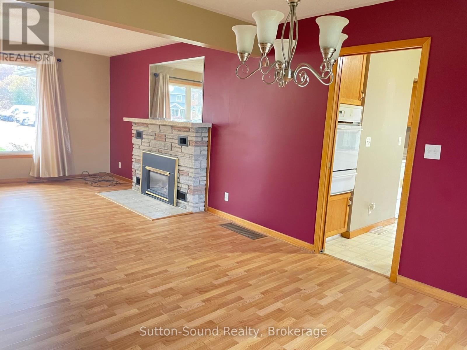 101836 Grey 5 Road S, Georgian Bluffs, Ontario  N4K 5N5 - Photo 13 - X12539932