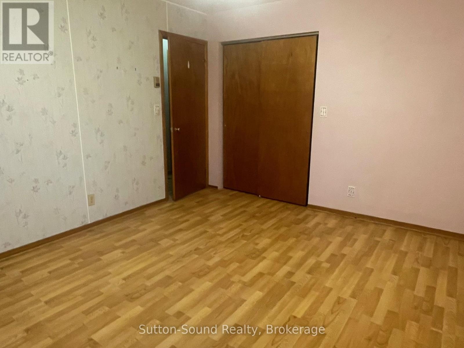 101836 Grey 5 Road S, Georgian Bluffs, Ontario  N4K 5N5 - Photo 28 - X12539932