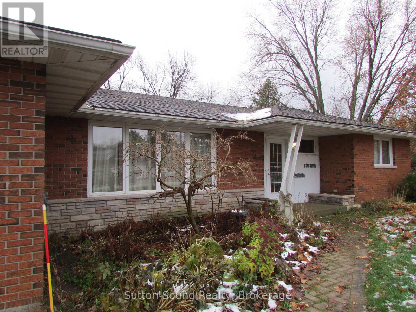 101836 Grey 5 Road S, Georgian Bluffs, Ontario  N4K 5N5 - Photo 7 - X12539932