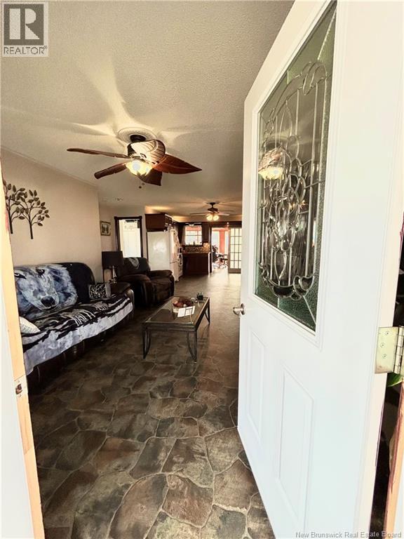 7662 Du Havre, Bas-Caraquet, New Brunswick  E1W 5X2 - Photo 30 - NB130078