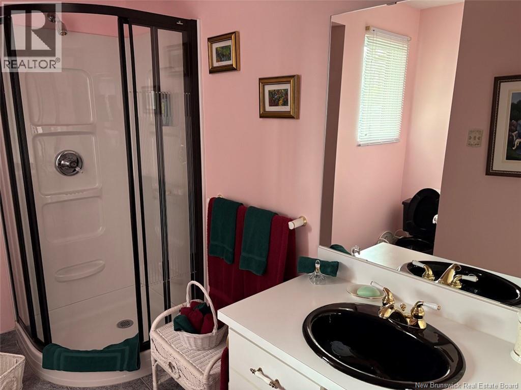 75 Leblond Street, Edmundston, New Brunswick  E3V 4K9 - Photo 15 - NB130030