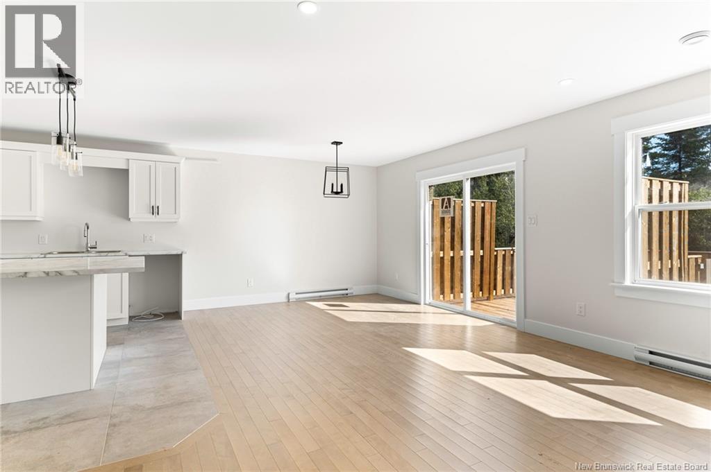 103 Rochefort, Dieppe, New Brunswick  E1A 6X9 - Photo 5 - NB129747