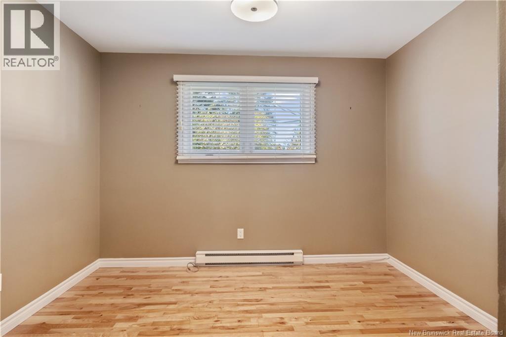 555 Breau, Dieppe, New Brunswick  E1A 5N1 - Photo 13 - NB129727