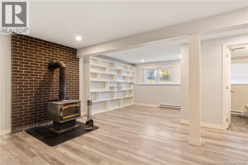 555 Breau, Dieppe, New Brunswick  E1A 5N1 - Photo 15 - NB129727