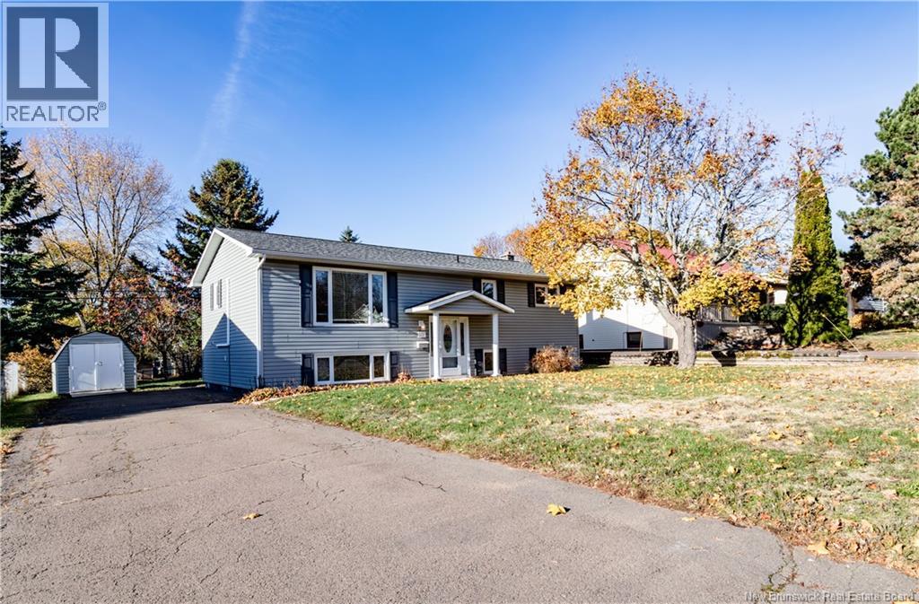 555 Breau, Dieppe, New Brunswick  E1A 5N1 - Photo 21 - NB129727