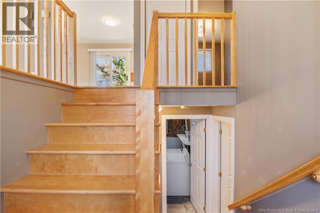 555 Breau, Dieppe, New Brunswick  E1A 5N1 - Photo 4 - NB129727