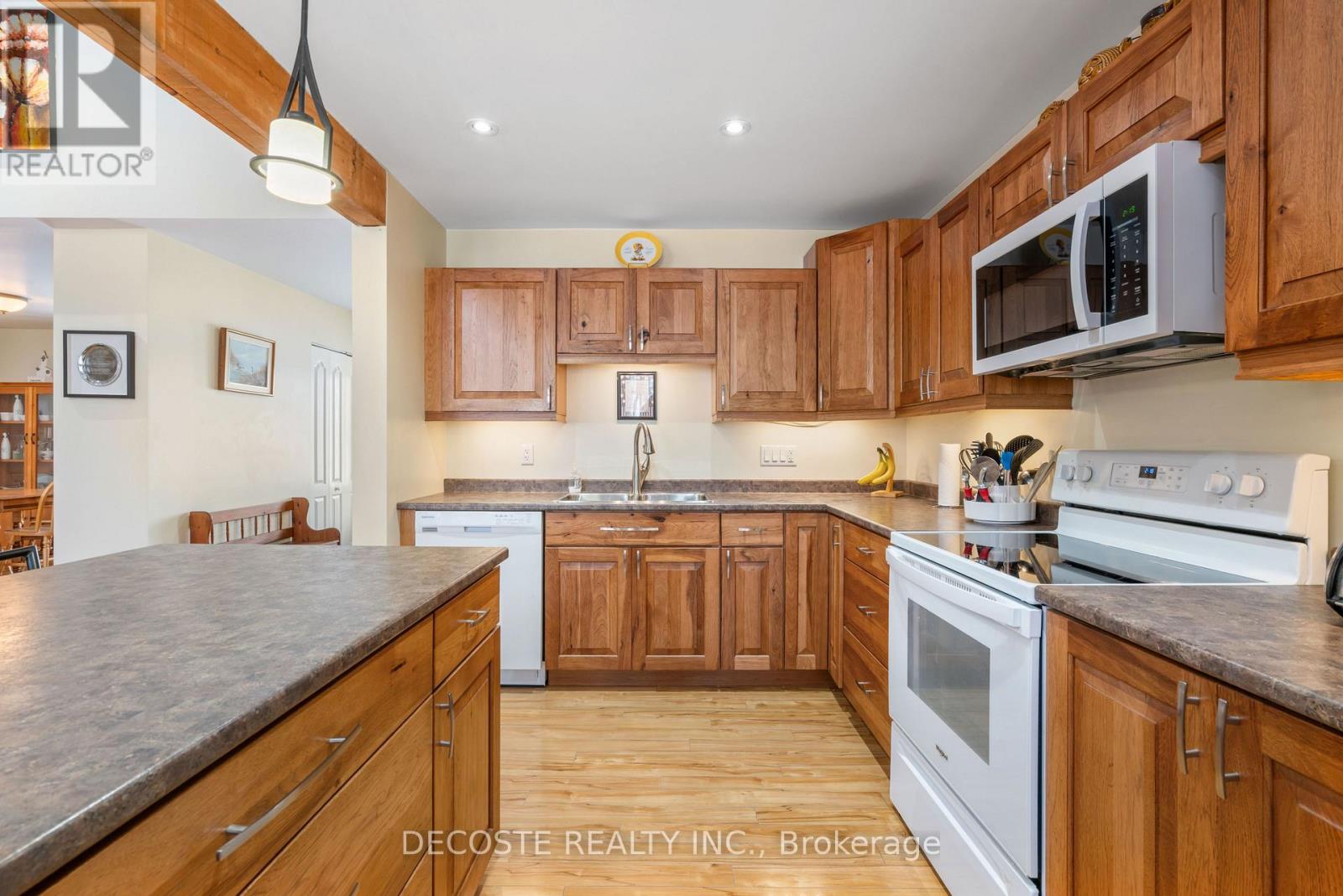 16471 Maple Street E, North Stormont, Ontario  K0C 1C0 - Photo 10 - X12539922