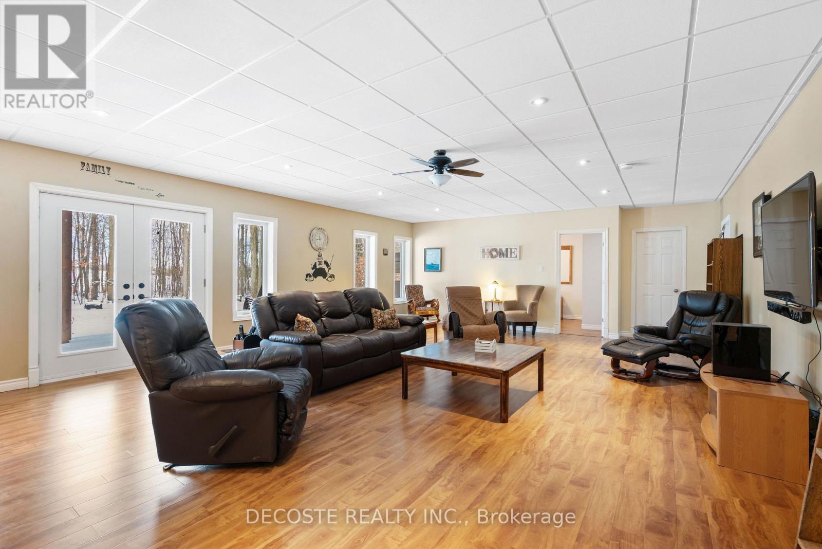 16471 Maple Street E, North Stormont, Ontario  K0C 1C0 - Photo 21 - X12539922