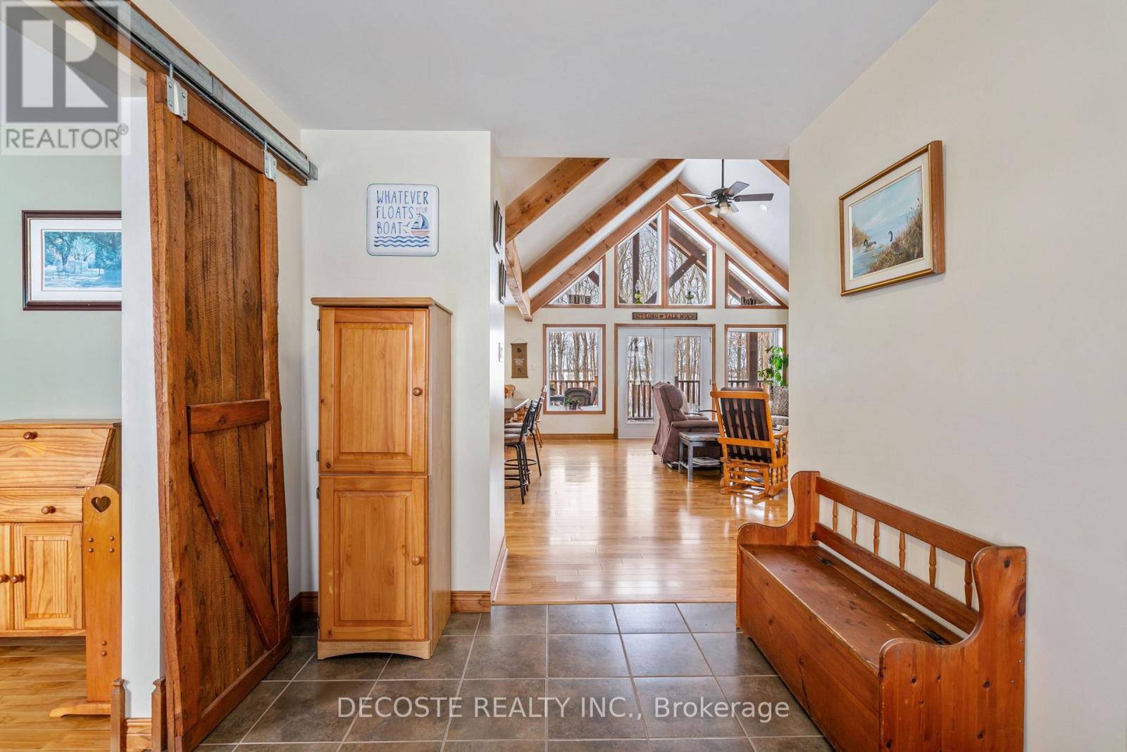 16471 Maple Street E, North Stormont, Ontario  K0C 1C0 - Photo 4 - X12539922