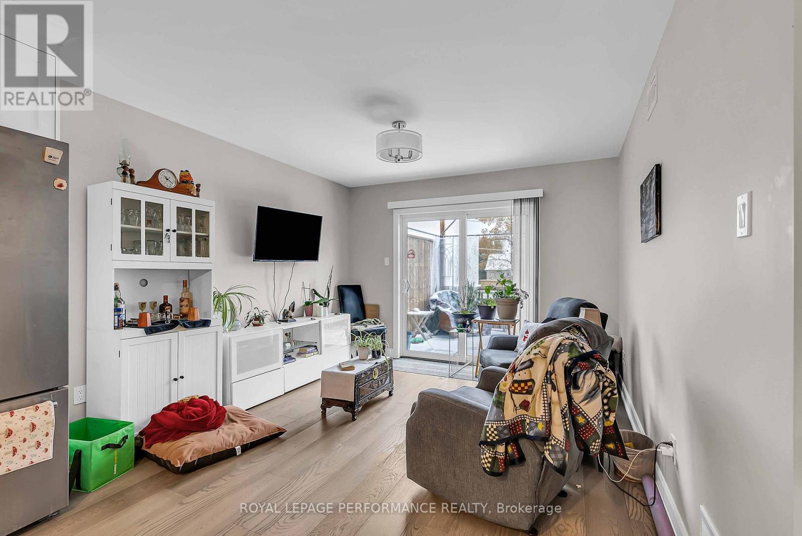 2307 Watson Crescent, Cornwall, Ontario K6H 0H5 - Photo 12 - X12539926