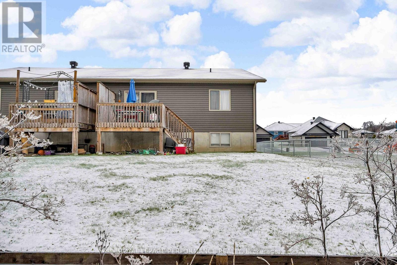 2307 Watson Crescent, Cornwall, Ontario K6H 0H5 - Photo 33 - X12539926