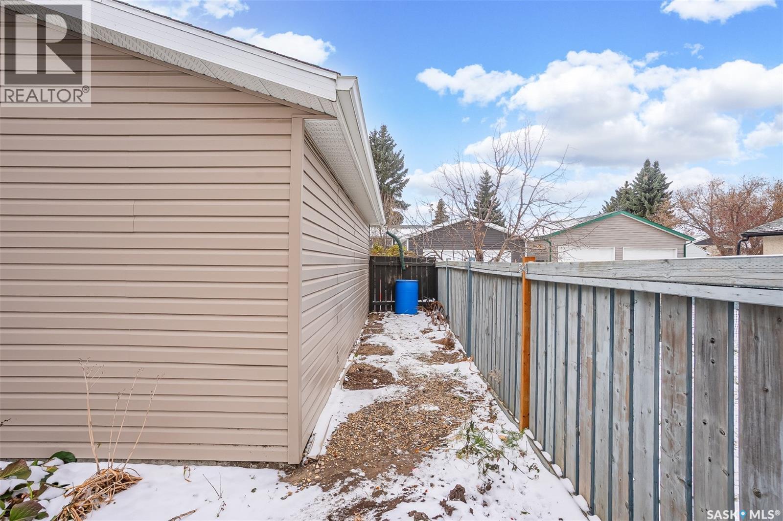 222 Western Crescent, Saskatoon, Saskatchewan  S7H 4J6 - Photo 37 - SK023844