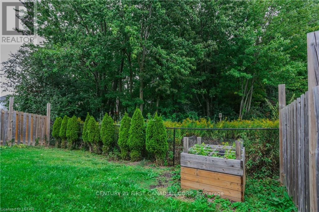 1162 Smither Road, London North, Ontario  N6G 5R8 - Photo 27 - X12539956