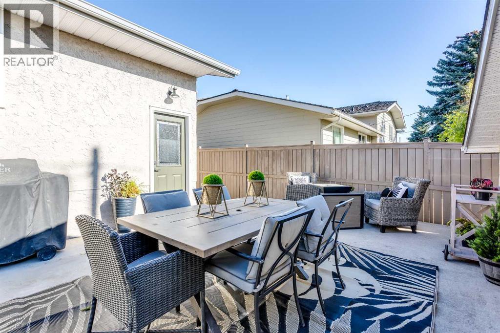 959 Parkwood Way Se, Calgary, Alberta  T2J 3V4 - Photo 38 - A2266368